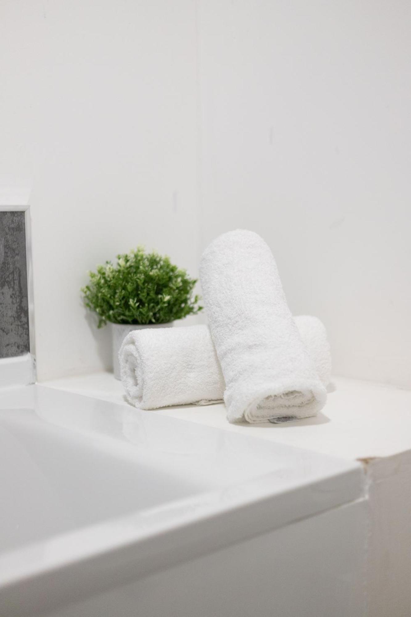 Vakantiehuis Budget 2-bed House 10mins To Leeds Centre